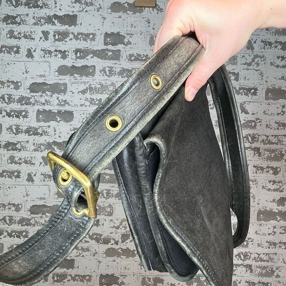 Coach | vintage black leather crossbody bag as is - Picture 9 of 14